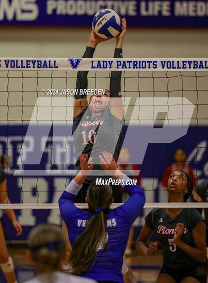 Thumbnail 3 in Pioneer vs. Mission Veterans Memorial (UIL 5A Region IV D2 Area Volleyball) photogallery.