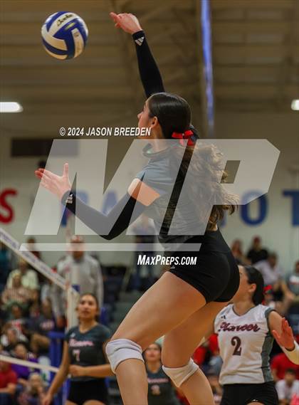 Thumbnail 2 in Pioneer vs. Mission Veterans Memorial (UIL 5A Region IV D2 Area Volleyball) photogallery.