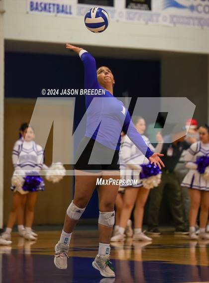 Thumbnail 3 in Pioneer vs. Mission Veterans Memorial (UIL 5A Region IV D2 Area Volleyball) photogallery.