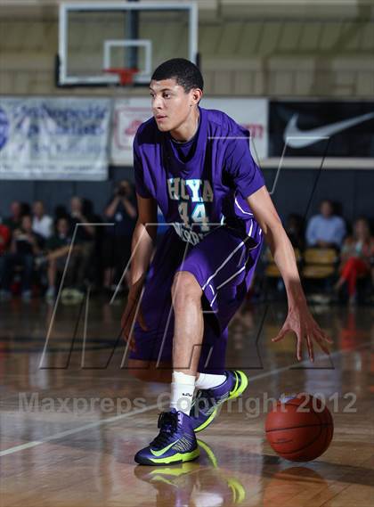 Thumbnail 2 in Huntington Prep vs. HCYA North (City of Palms Classic) photogallery.