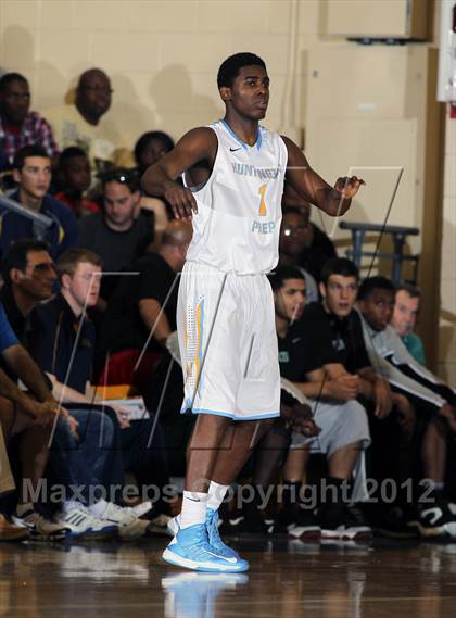 Thumbnail 2 in Huntington Prep vs. HCYA North (City of Palms Classic) photogallery.