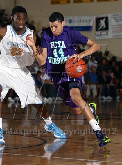 Thumbnail 3 in Huntington Prep vs. HCYA North (City of Palms Classic) photogallery.