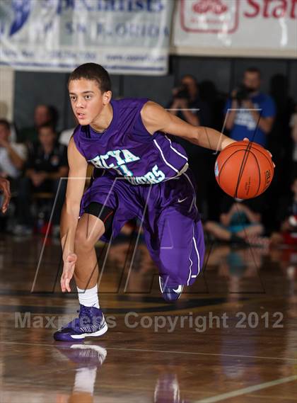 Thumbnail 1 in Huntington Prep vs. HCYA North (City of Palms Classic) photogallery.
