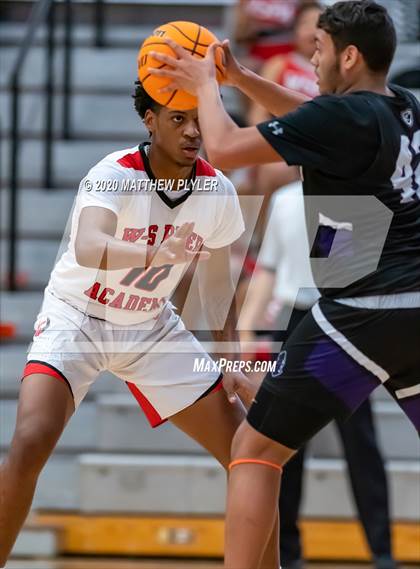 Thumbnail 1 in Chatham Charter vs. Winston-Salem Preparatory Academy (NCHSAA 1A Western Regional Final) photogallery.