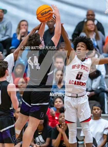Thumbnail 2 in Chatham Charter vs. Winston-Salem Preparatory Academy (NCHSAA 1A Western Regional Final) photogallery.