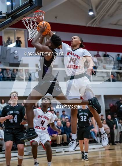 Thumbnail 3 in Chatham Charter vs. Winston-Salem Preparatory Academy (NCHSAA 1A Western Regional Final) photogallery.