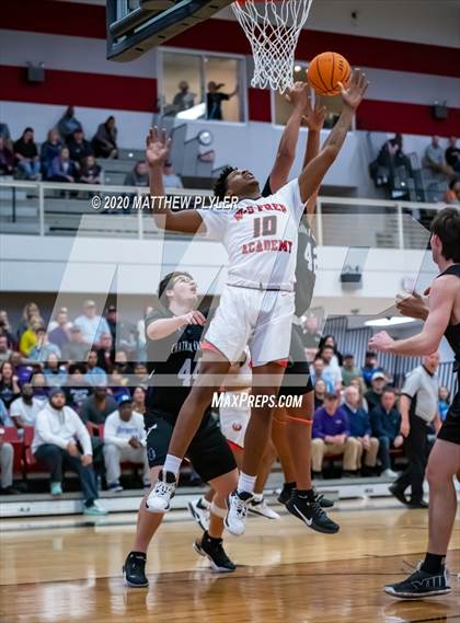 Thumbnail 3 in Chatham Charter vs. Winston-Salem Preparatory Academy (NCHSAA 1A Western Regional Final) photogallery.
