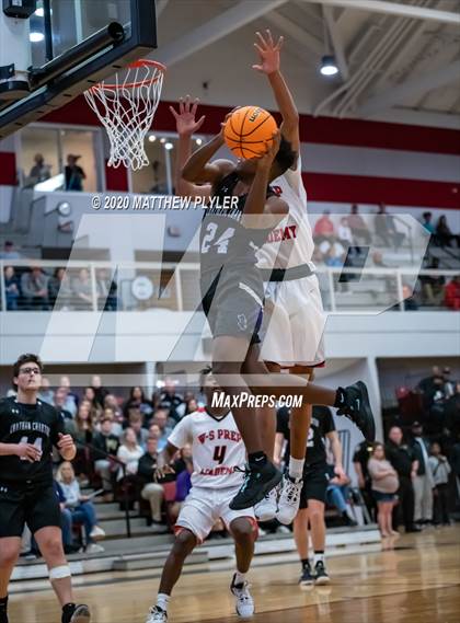 Thumbnail 1 in Chatham Charter vs. Winston-Salem Preparatory Academy (NCHSAA 1A Western Regional Final) photogallery.