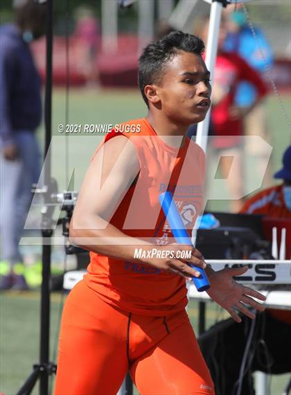 Thumbnail 2 in CIAC - CCC Divisional Meet @ New Britain photogallery.
