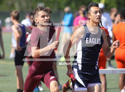 Thumbnail 2 in CIAC - CCC Divisional Meet @ New Britain photogallery.