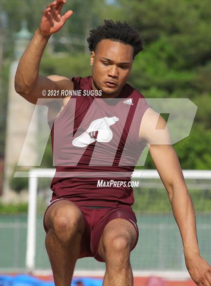 Thumbnail 2 in CIAC - CCC Divisional Meet @ New Britain photogallery.