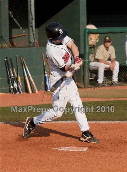 Thumbnail 2 in David Crockett vs. Rossview (Kesslers Classic) photogallery.