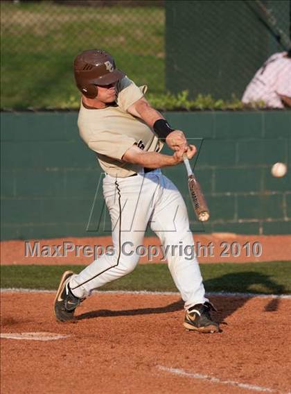Thumbnail 2 in David Crockett vs. Rossview (Kesslers Classic) photogallery.