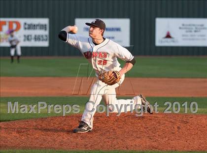 Thumbnail 1 in David Crockett vs. Rossview (Kesslers Classic) photogallery.