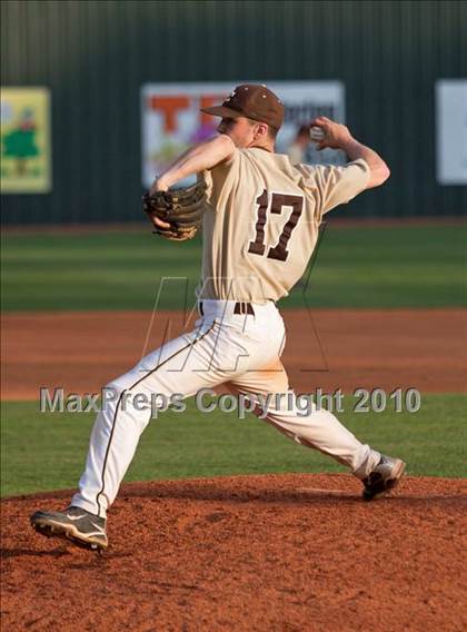 Thumbnail 1 in David Crockett vs. Rossview (Kesslers Classic) photogallery.