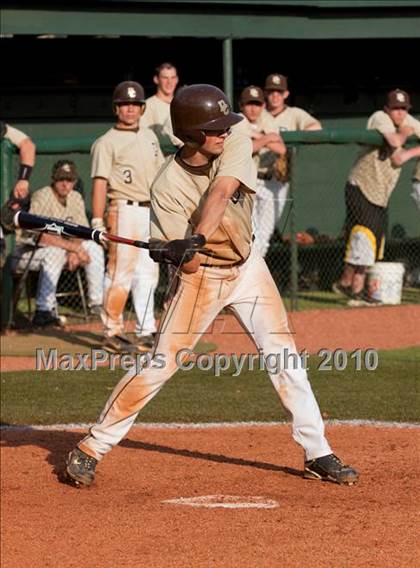 Thumbnail 2 in David Crockett vs. Rossview (Kesslers Classic) photogallery.