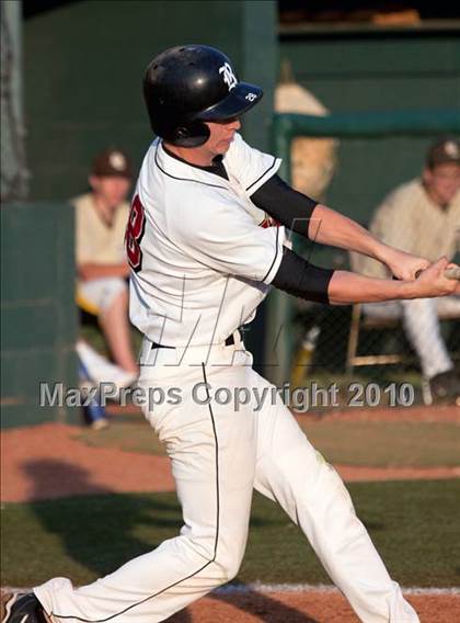 Thumbnail 2 in David Crockett vs. Rossview (Kesslers Classic) photogallery.