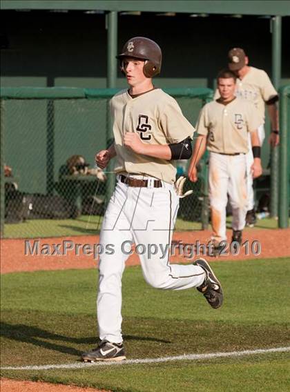 Thumbnail 2 in David Crockett vs. Rossview (Kesslers Classic) photogallery.
