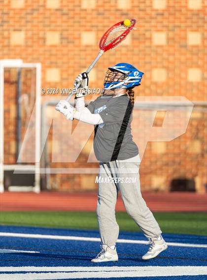 Thumbnail 2 in Parkway Central @ Ladue Horton Watkins photogallery.