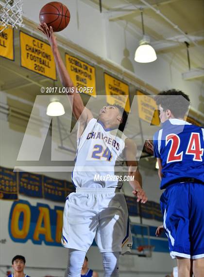 Thumbnail 1 in Los Altos @ Charter Oak photogallery.