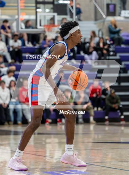 Thumbnail 2 in Orem vs. Duncanville (Holiday Hoopfest) photogallery.