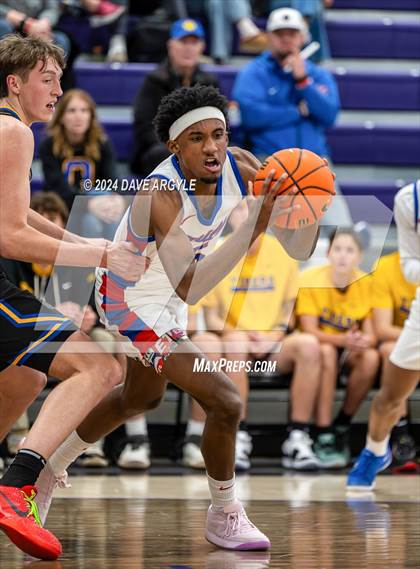 Thumbnail 1 in Orem vs. Duncanville (Holiday Hoopfest) photogallery.