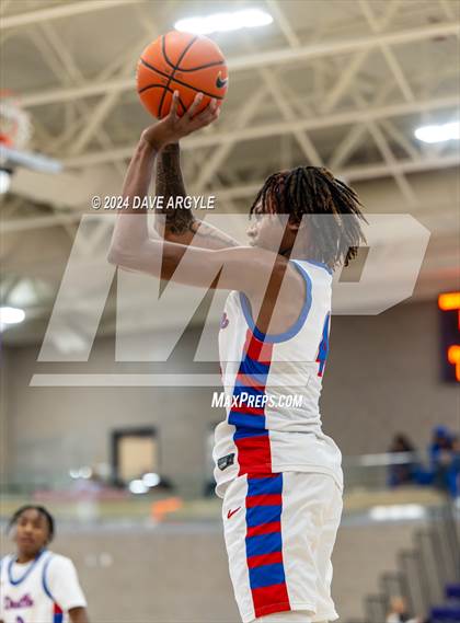 Thumbnail 2 in Orem vs. Duncanville (Holiday Hoopfest) photogallery.