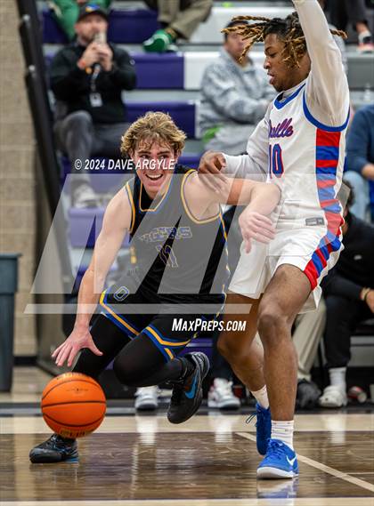 Thumbnail 3 in Orem vs. Duncanville (Holiday Hoopfest) photogallery.
