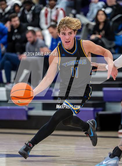 Thumbnail 1 in Orem vs. Duncanville (Holiday Hoopfest) photogallery.