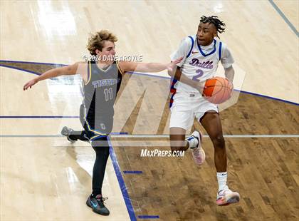 Thumbnail 1 in Orem vs. Duncanville (Holiday Hoopfest) photogallery.