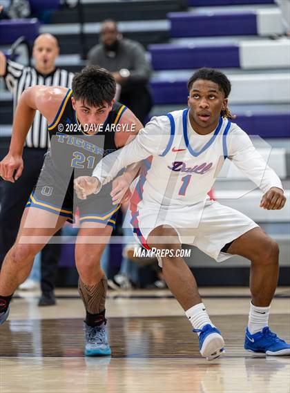 Thumbnail 3 in Orem vs. Duncanville (Holiday Hoopfest) photogallery.