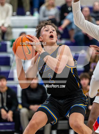 Thumbnail 3 in Orem vs. Duncanville (Holiday Hoopfest) photogallery.