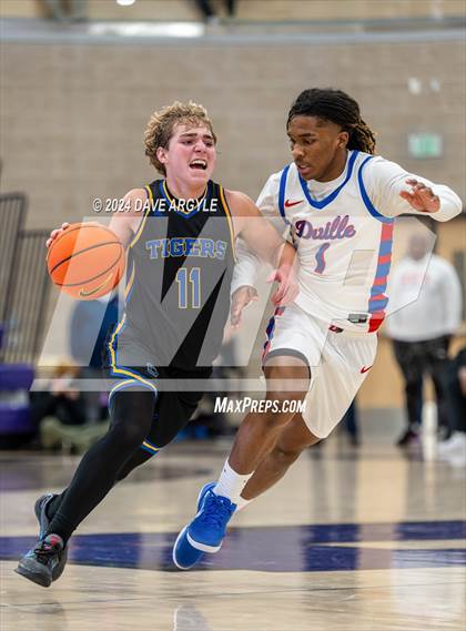 Thumbnail 1 in Orem vs. Duncanville (Holiday Hoopfest) photogallery.