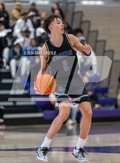 Thumbnail 3 in Orem vs. Duncanville (Holiday Hoopfest) photogallery.