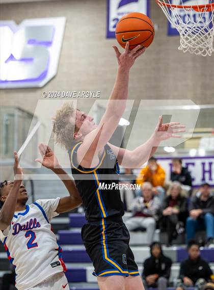 Thumbnail 2 in Orem vs. Duncanville (Holiday Hoopfest) photogallery.