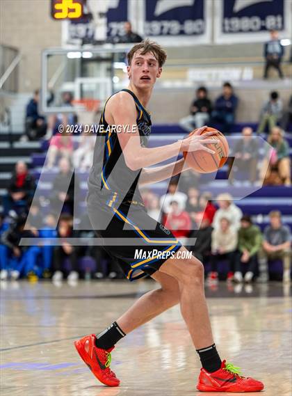 Thumbnail 1 in Orem vs. Duncanville (Holiday Hoopfest) photogallery.