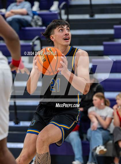 Thumbnail 2 in Orem vs. Duncanville (Holiday Hoopfest) photogallery.