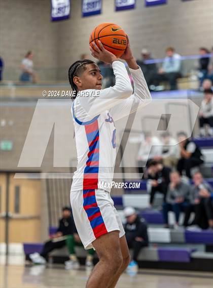 Thumbnail 1 in Orem vs. Duncanville (Holiday Hoopfest) photogallery.