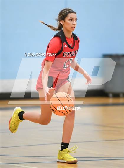 Thumbnail 3 in Buckeye vs. Dysart  (Lady Wolves Court Classic) photogallery.