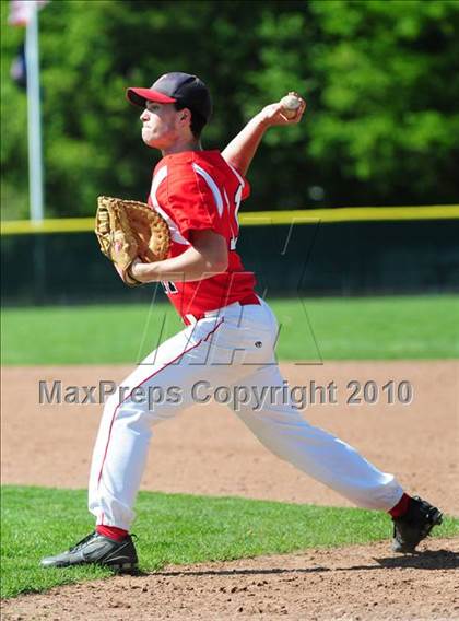 Thumbnail 1 in North Haven @ Foran photogallery.