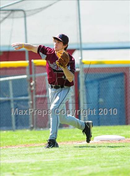 Thumbnail 3 in North Haven @ Foran photogallery.