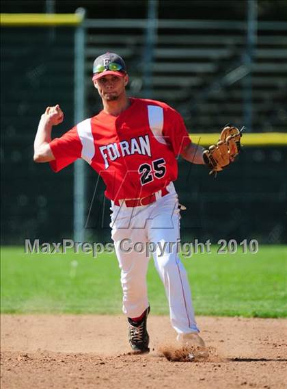 Thumbnail 2 in North Haven @ Foran photogallery.