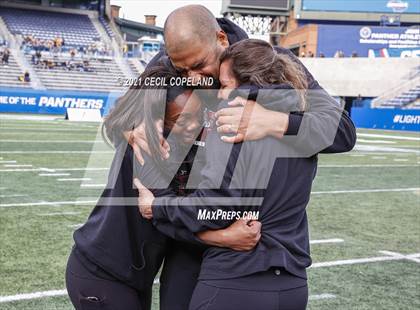 Thumbnail 3 in Marietta vs. Hillgrove (GHSA 7A Championship) photogallery.