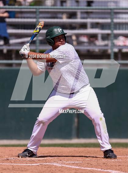 Thumbnail 3 in Red Bluff vs. Hoover photogallery.