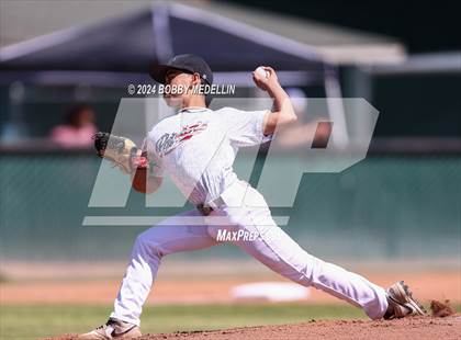 Thumbnail 1 in Red Bluff vs. Hoover photogallery.