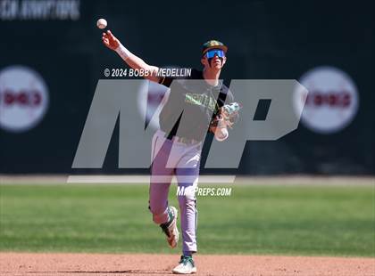 Thumbnail 2 in Red Bluff vs. Hoover photogallery.