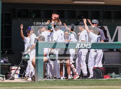 Thumbnail 3 in Red Bluff vs. Hoover photogallery.