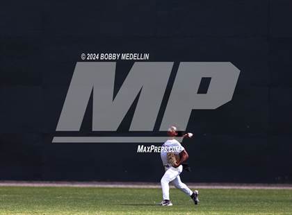 Thumbnail 2 in Red Bluff vs. Hoover photogallery.