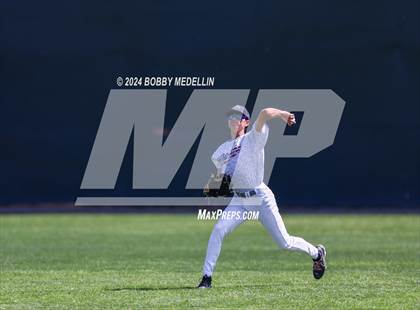 Thumbnail 2 in Red Bluff vs. Hoover photogallery.