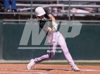 Thumbnail 3 in Red Bluff vs. Hoover photogallery.